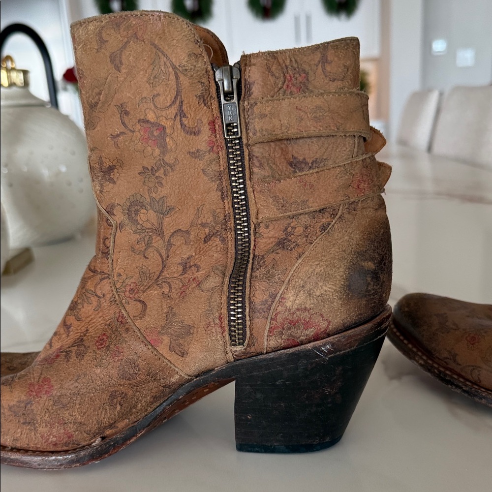 Lucchese Catalina Brown Floral Ankle Boots - Picture 6 of 9